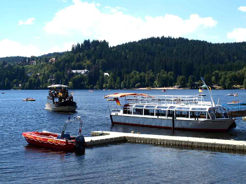 Muelle del barco Titisee
